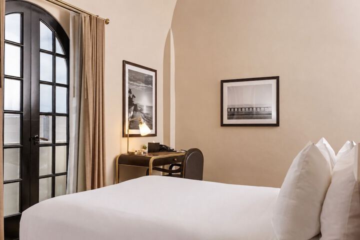 Montecito Inn