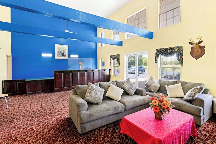 Americas Best Value Inn & Suites Mt. Pleasant