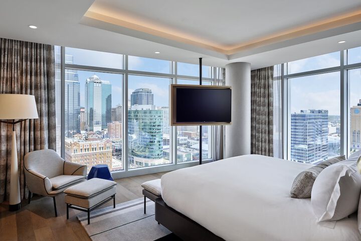 Loews Kansas City Hotel
