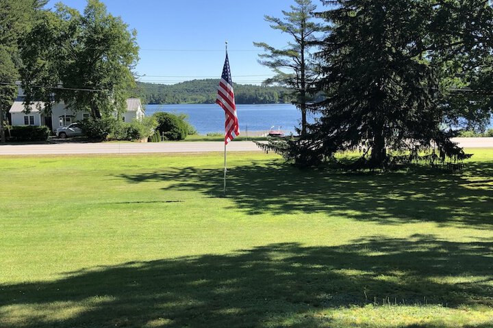 Aiken Manor B & B