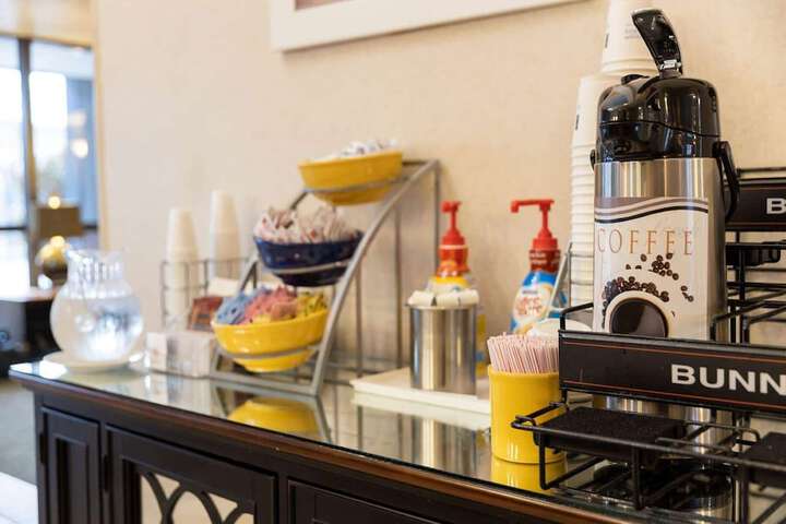 Breakfast/Coffee Service 33 of 35