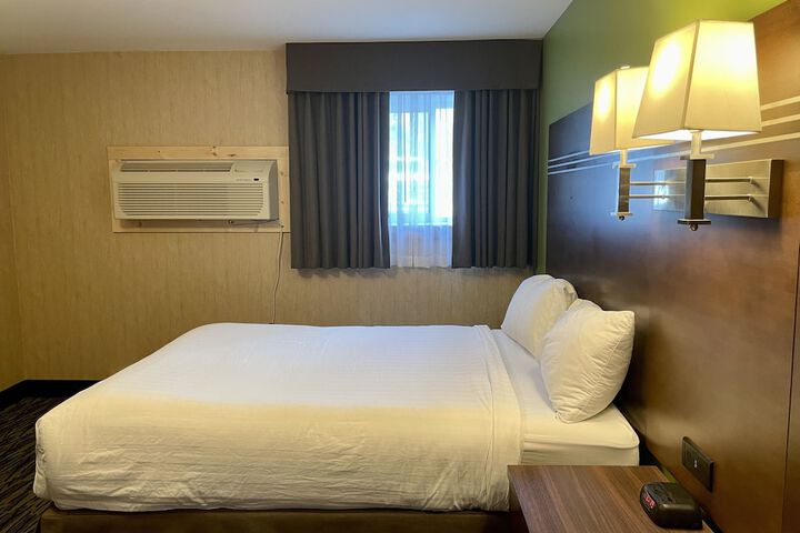 Room 49 of 112