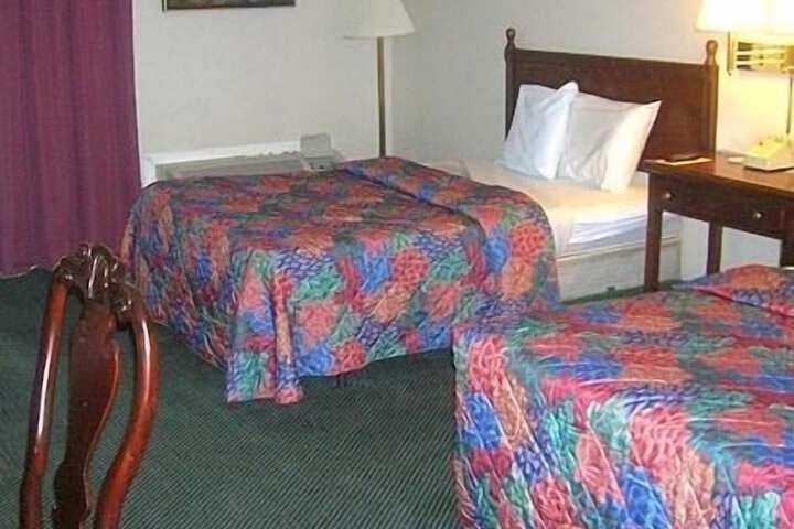 Room 19 of 30