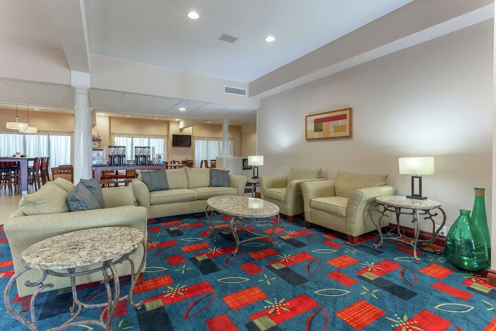 Hotel Interior 7 of 24