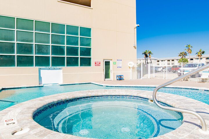 Pool 3 of 65