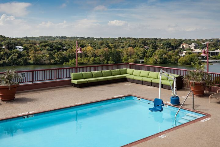 Pool 6 of 43