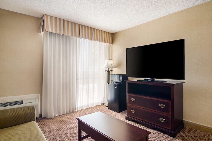 Room 36 of 67