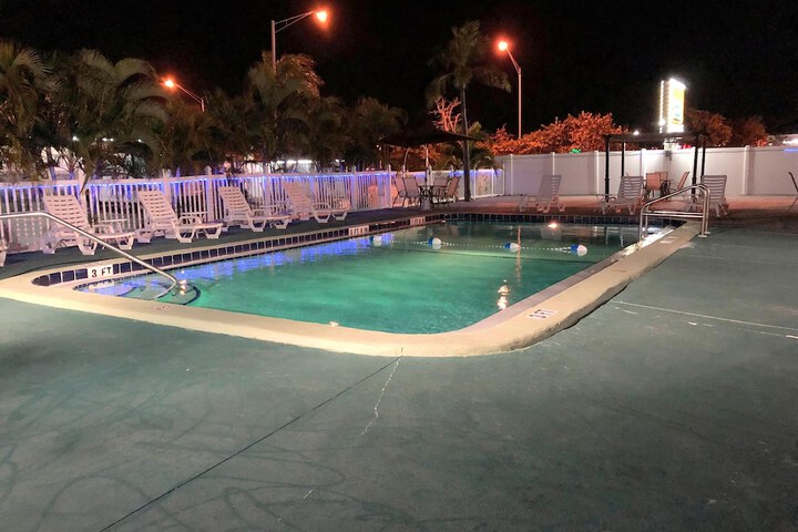 Pool 18 of 79