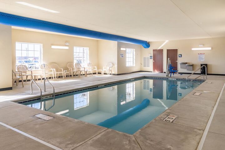 Pool 6 of 75