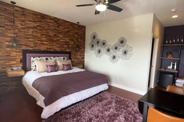 The Vineyard B & B at Lost Creek Ranch