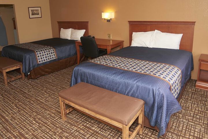 Room 16 of 60