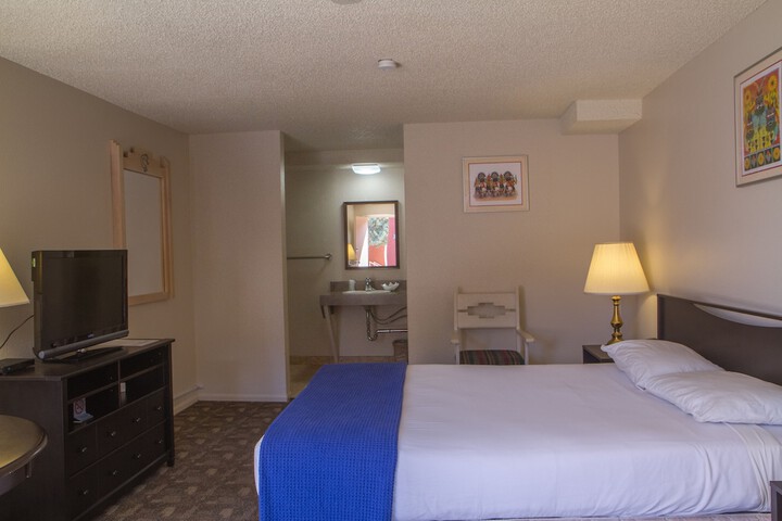 Room 19 of 46
