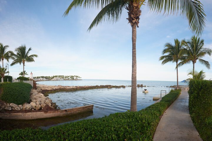 Courtyard by Marriott Faro Blanco Resort Marathon Florida Keys
