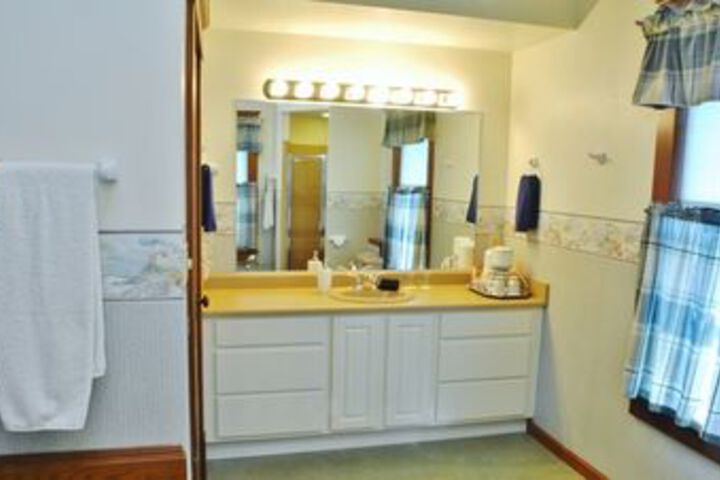 Arbor Hill Inn