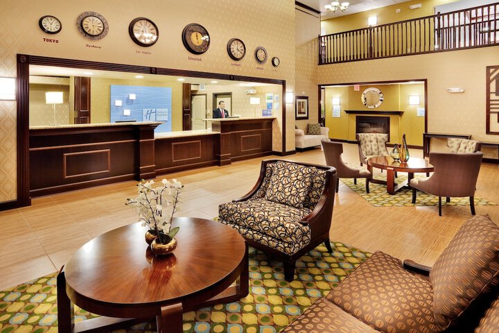 Hotel 2 of 44