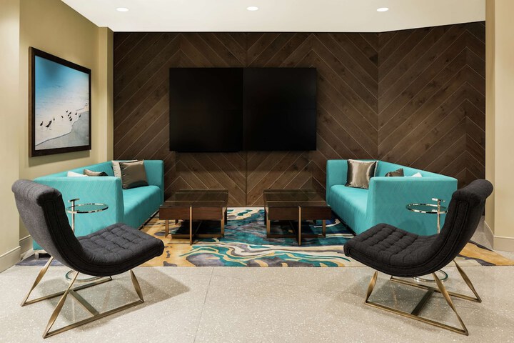 Hotel Interior 10 of 41