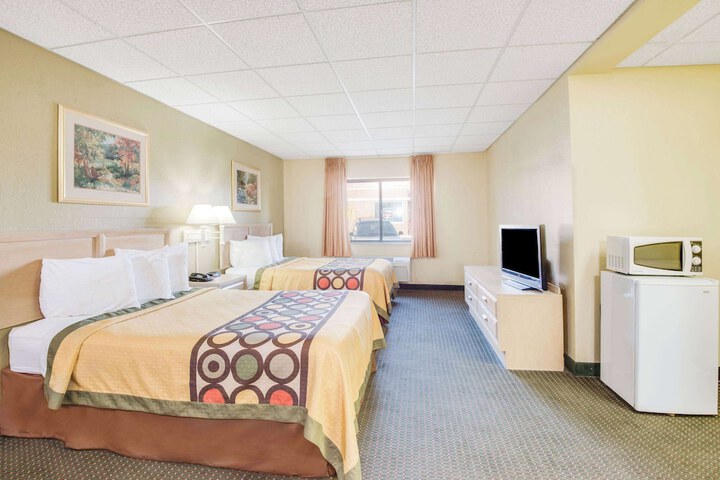 Room 7 of 20