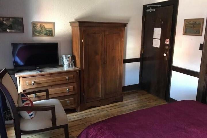 Room 31 of 44