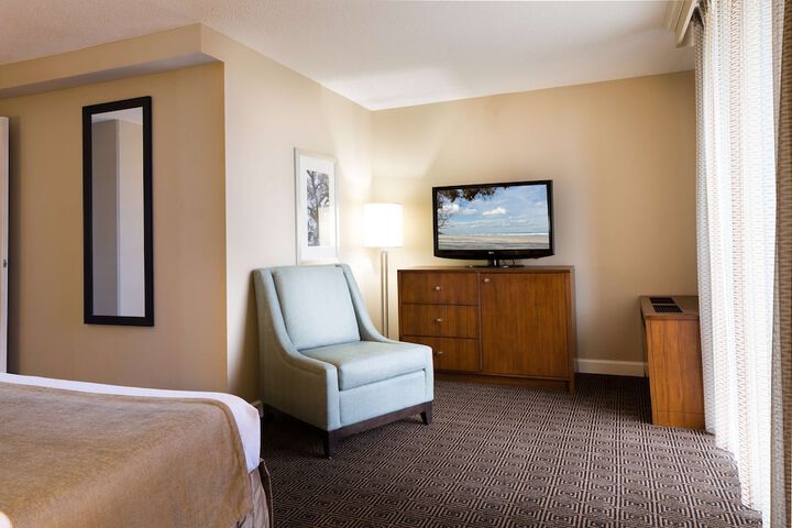 DoubleTree by Hilton Hotel Jacksonville Riverfront