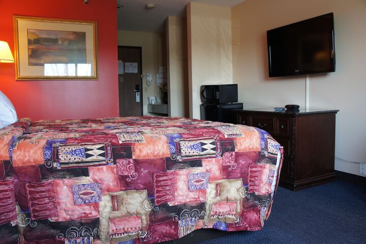 Room 54 of 63