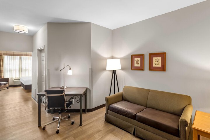 Country Inn & Suites by Radisson Beckley, WV