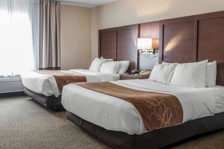 Room 32 of 42