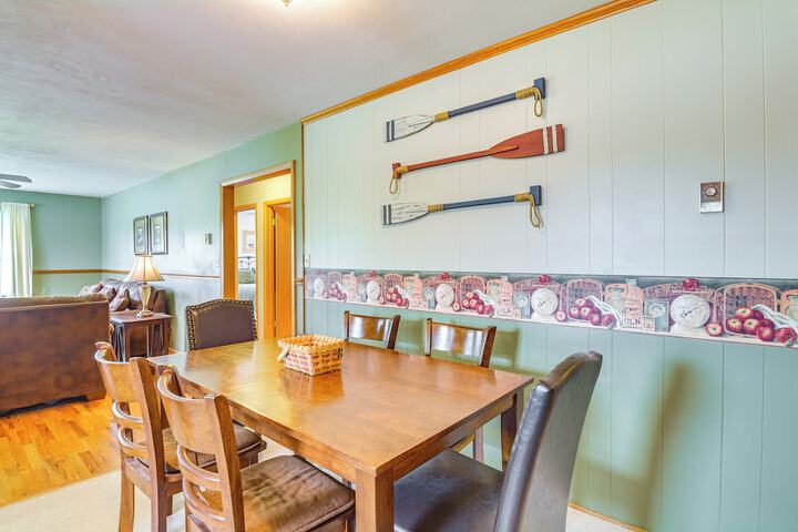 Walk to Restaurants: Stockton Home w / Game Room