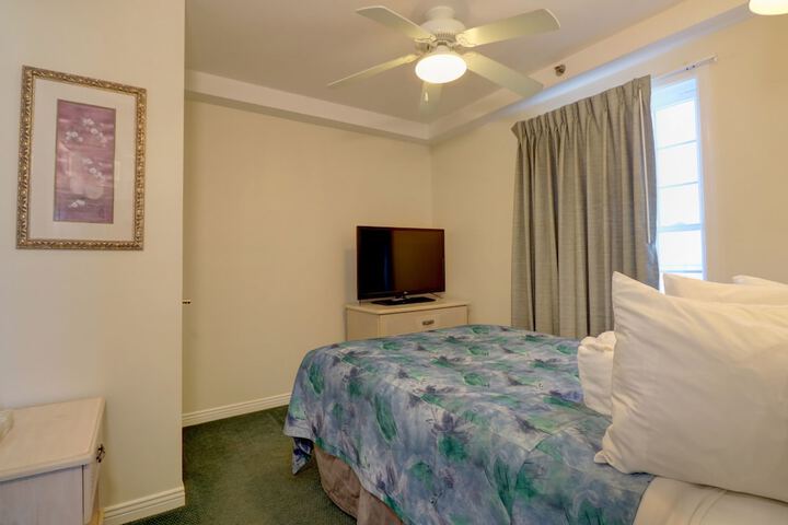 Room 31 of 104