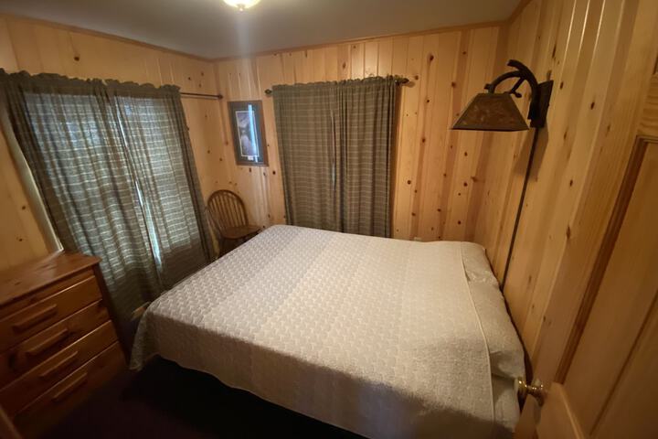Room 49 of 96