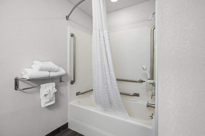 Comfort Inn & Suites and Conference Center