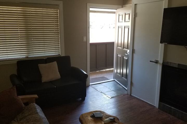 Room 70 of 245