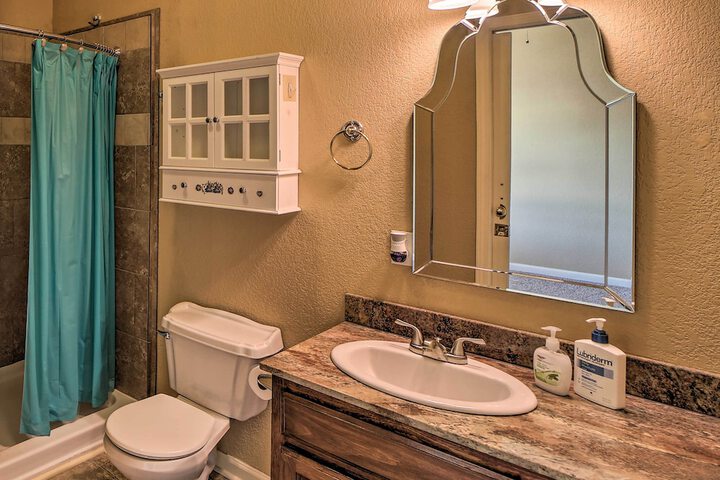 Waterfront Lake Eufaula Home: Multi-level Balcony