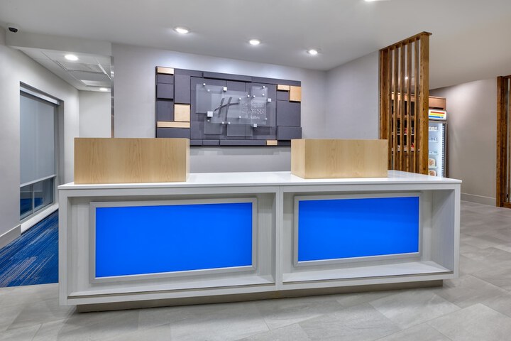 Holiday Inn Express & Suites Wooster by IHG