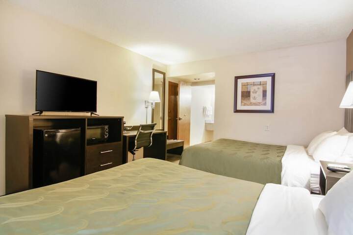 Quality Inn Stone Mountain