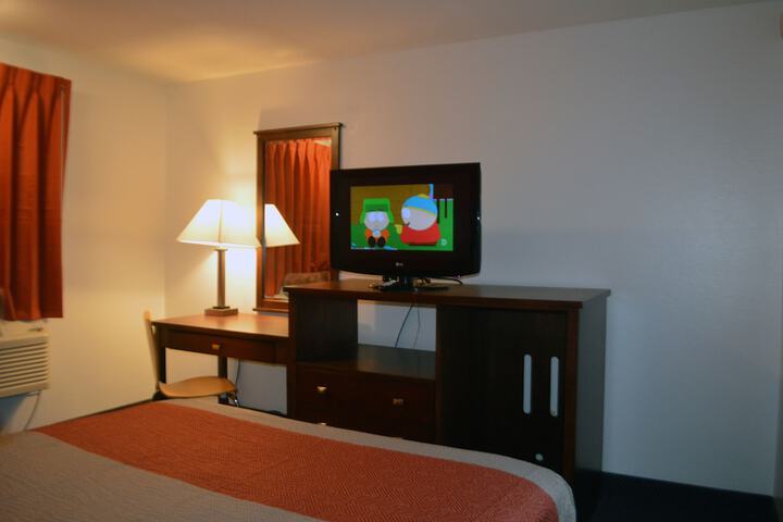 Room 35 of 46