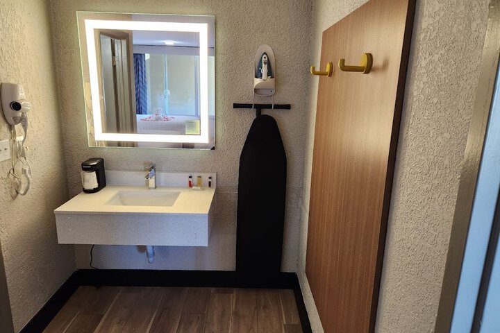 Room 36 of 56