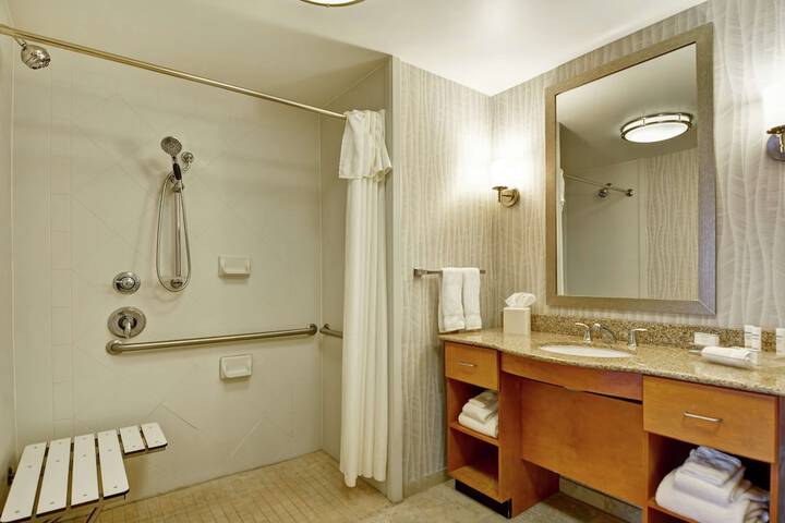 Room 20 of 49