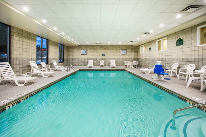 Pool 5 of 60