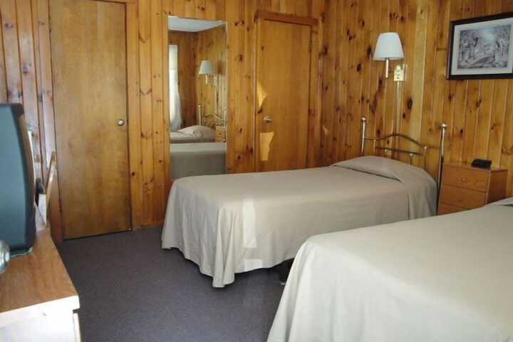 Room 28 of 54