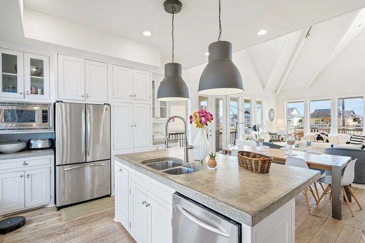 #beach Please 3 Bedroom Home by RedAwning