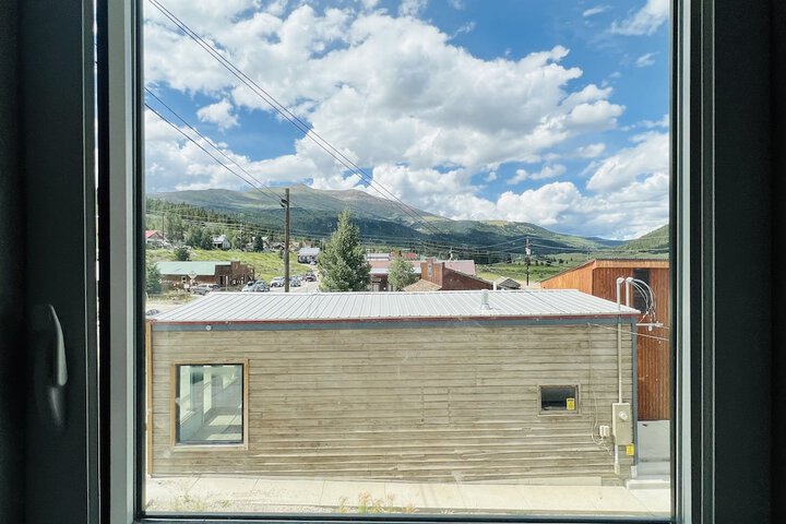 Treeline Hostel