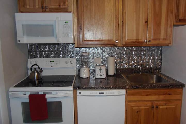 Strictly Moose Luxury Vacation Suites