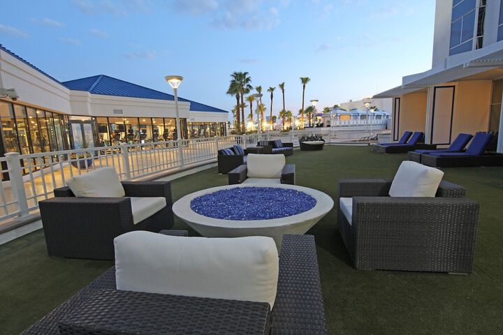 Terrace/Patio 63 of 68