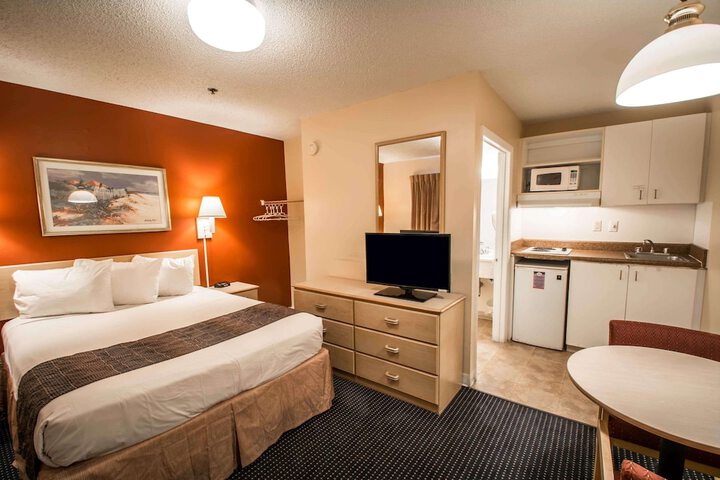 Room 26 of 32