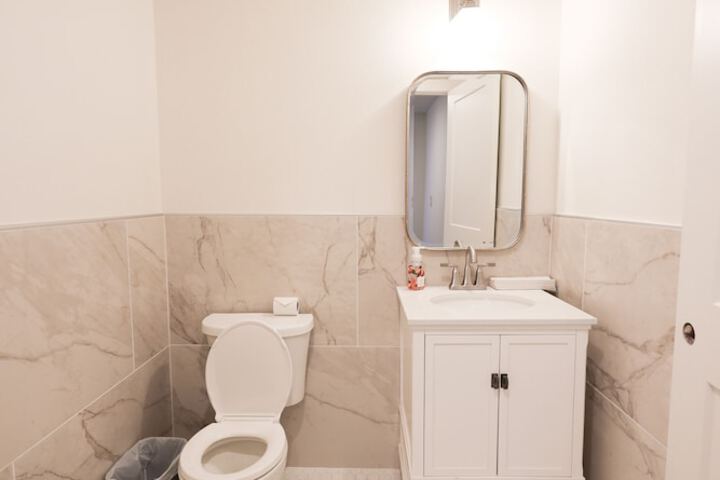 Room 109 of 220
