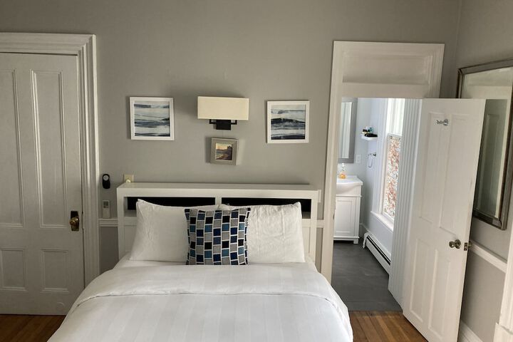 Room 45 of 65