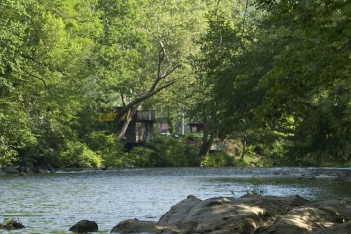 Property Grounds 27 of 27