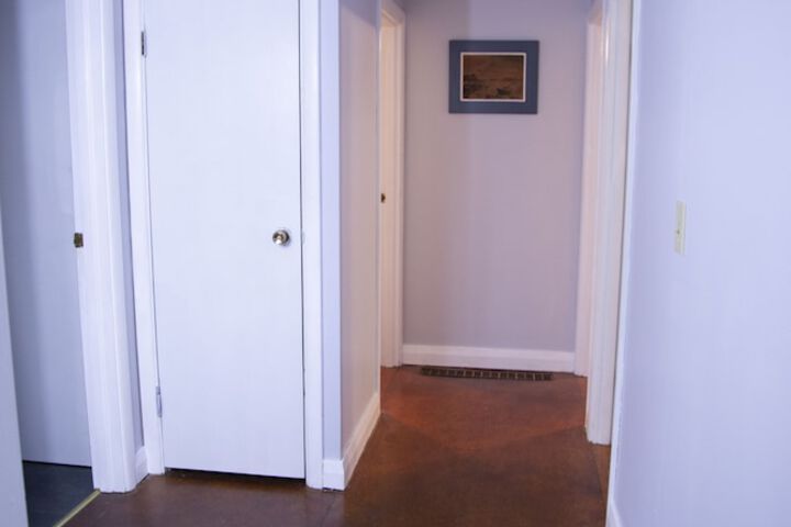 Room 80 of 215