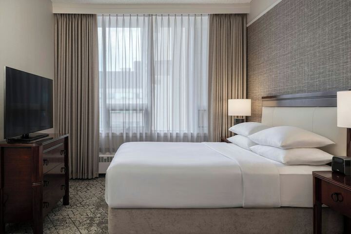 Sheraton Cavalier Saskatoon Hotel