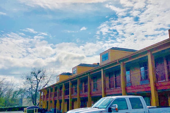 Hotel 2 of 44